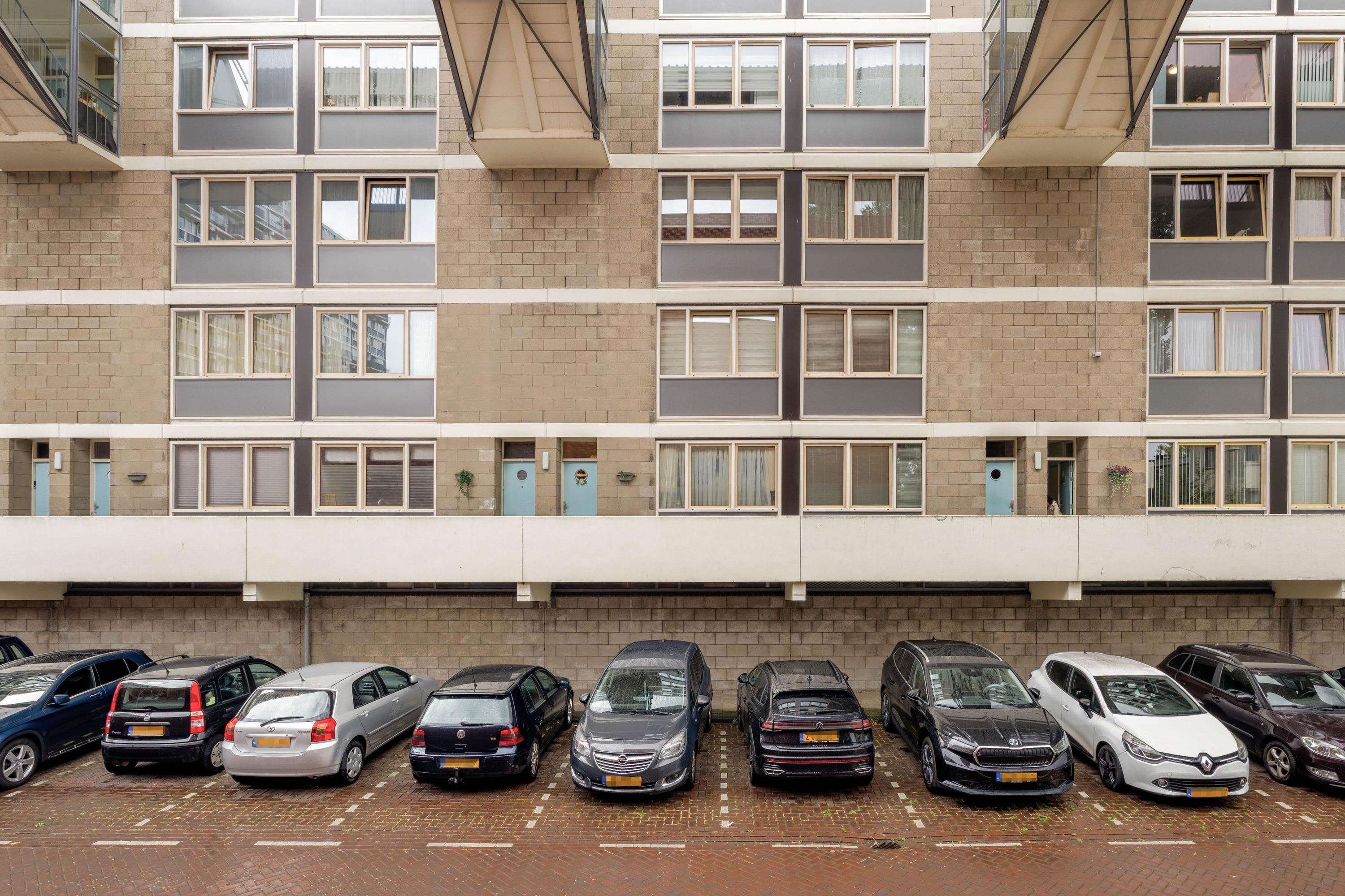 Akerwateringstraat 85 , 1069 GB Amsterdam 30